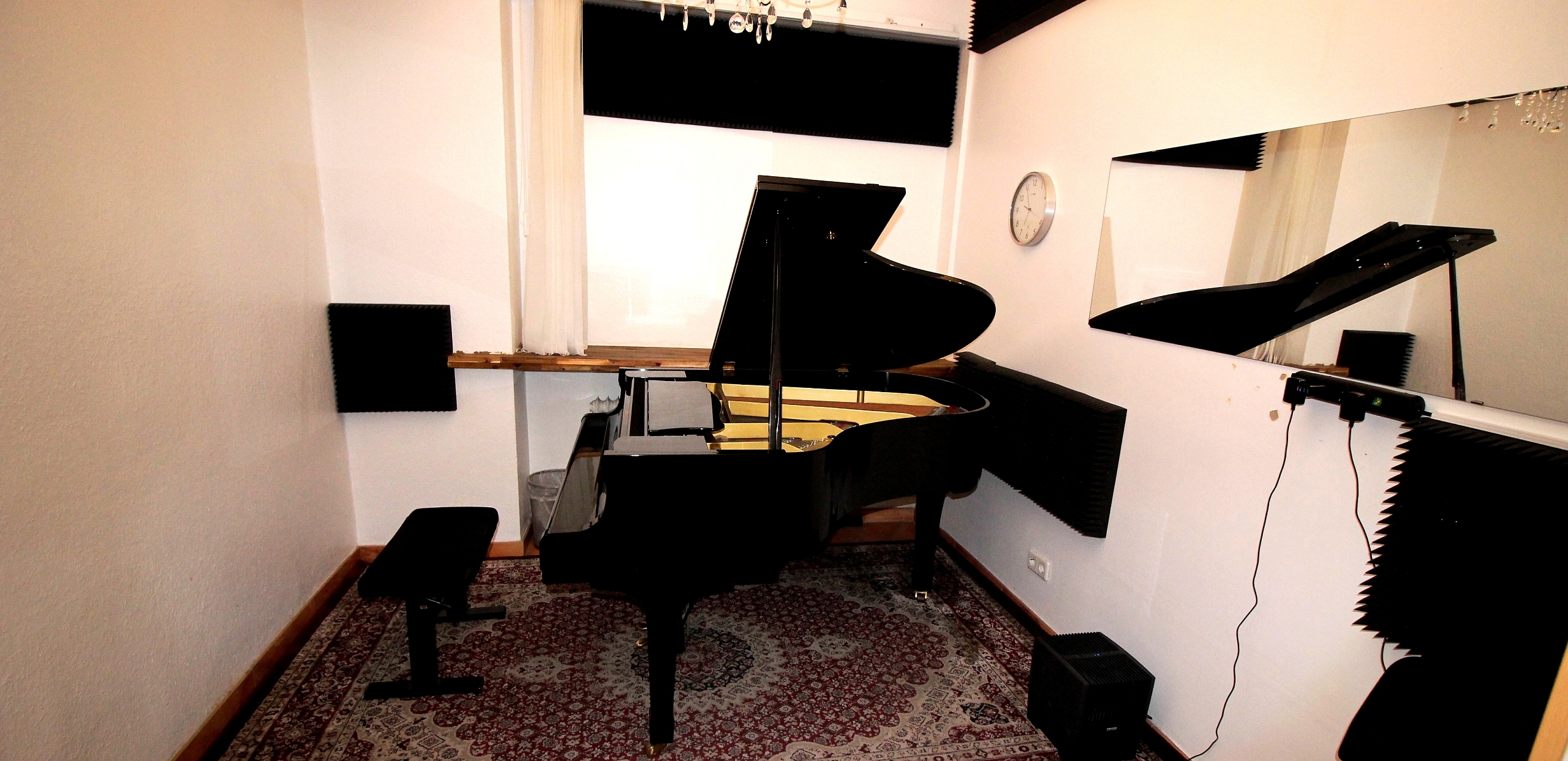 Proberaum mit Grand Piano